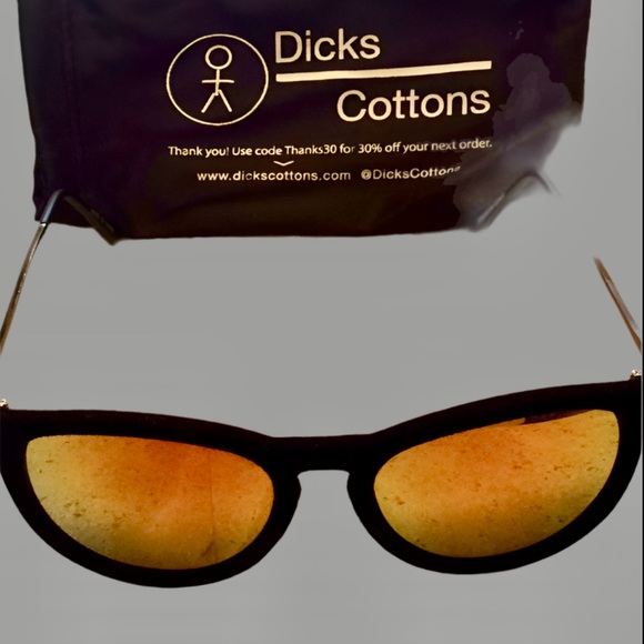 Dick’s Cottons Sunglasses! - Picture 2 of 9